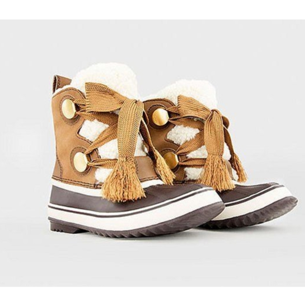 MAKE ME AN OFFER Chloé X Sorel Shearling Winter Boots Condition Size 7.5